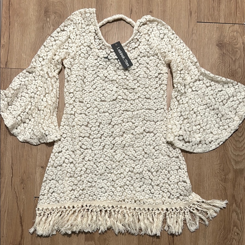 NWT Size 8 Lookbook Store Cover up